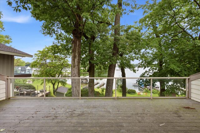 5510 Maple Heights Road, Excelsior, MN 55331