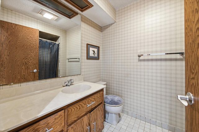 5510 Maple Heights Road, Excelsior, MN 55331