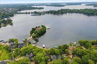 5510 Maple Heights Road, Excelsior, MN 55331