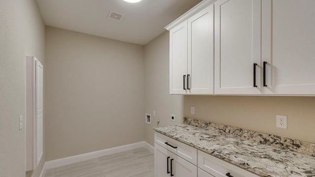 129 Old Bridge Road, Waxahachie, TX 75165