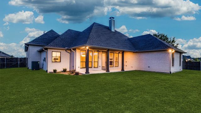 129 Old Bridge Road, Waxahachie, TX 75165