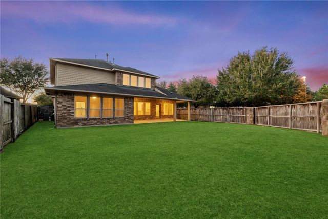 5827 Amherst Farms Lane, Fulshear, TX 77441