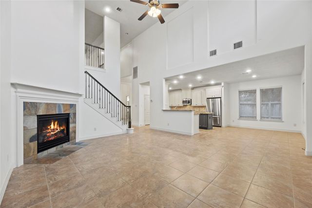 5827 Amherst Farms Lane, Fulshear, TX 77441