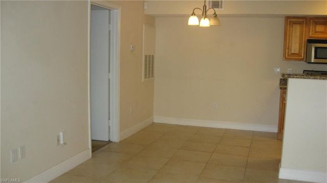 12520 Equestrian CIR 303, Fort Myers, FL 33907