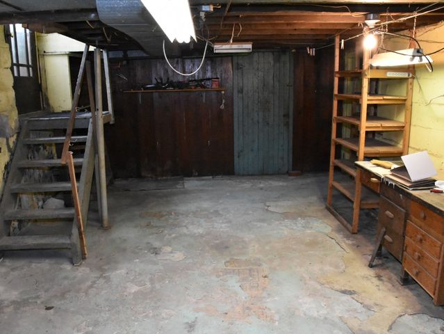 676 CULLUM Street, Meadville, PA 16335