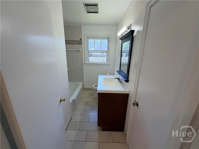 3207 Woodlawn Drive, Thunderbolt, GA 31404