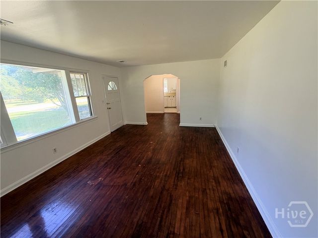 3207 Woodlawn Drive, Thunderbolt, GA 31404