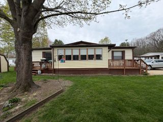 157 Apple Court, Muskegon Twp, MI 49445