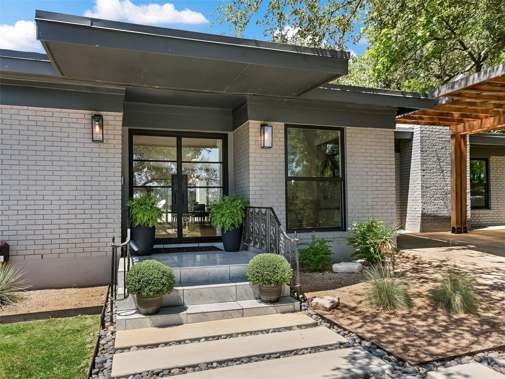104 Westhaven DR, West Lake Hills, TX 78746