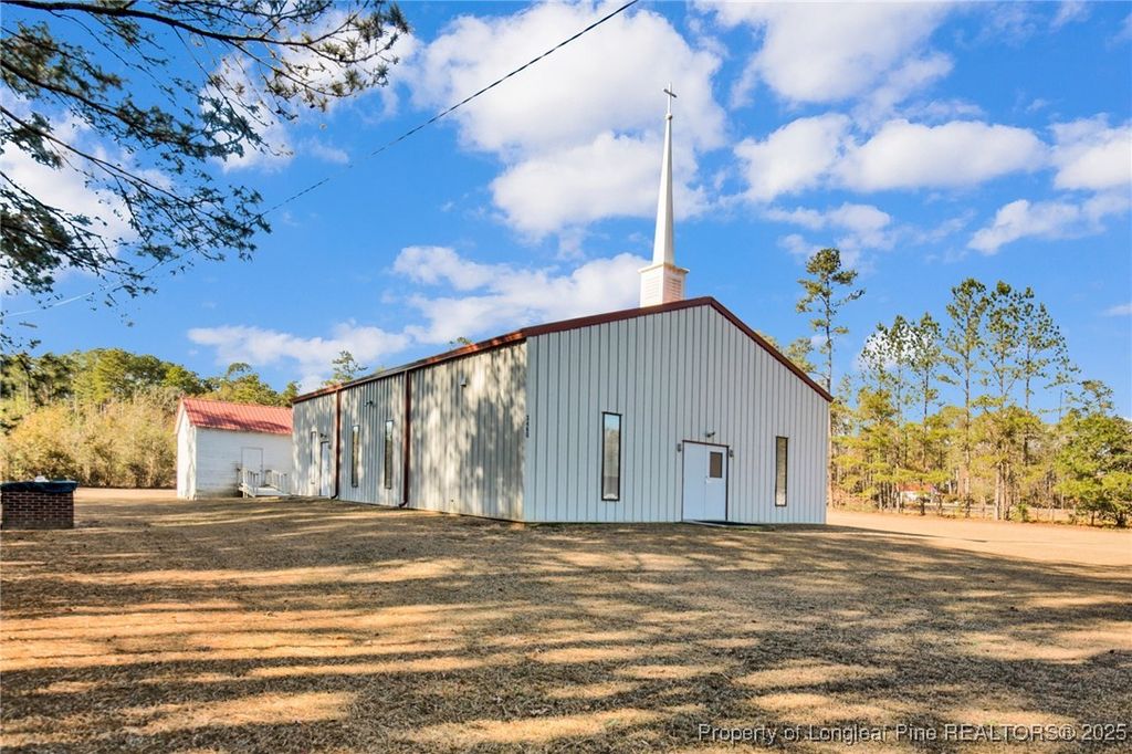 3460 Big Piney Grove Road, Clinton, NC 28328 — exterior