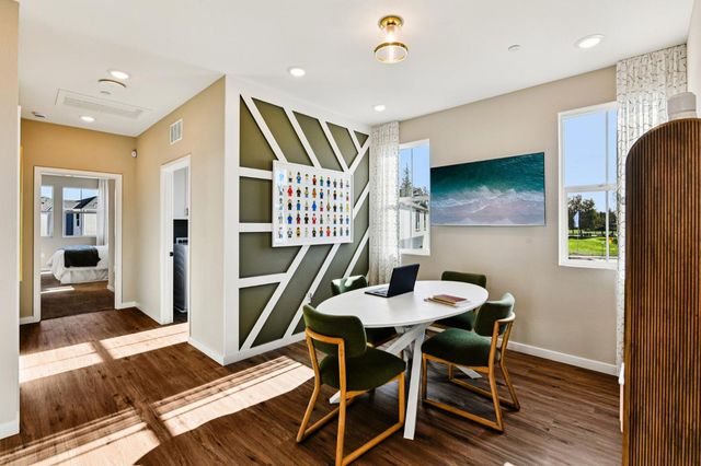 6401 Ventris Walk, Sacramento, CA 95823