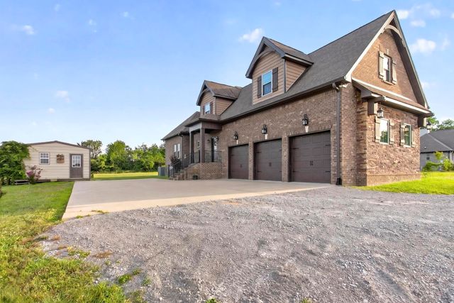 840 Eastover Rd, Lebanon, TN 37090