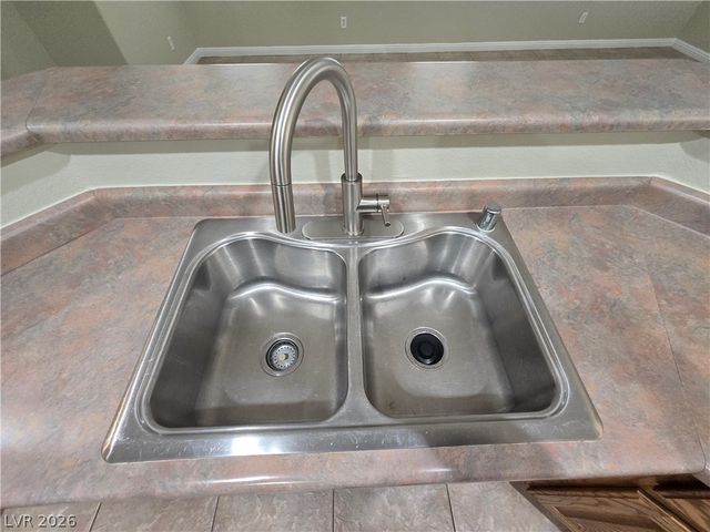 2204 VAN PATTEN Place 0, Las Vegas, NV 89104