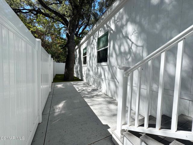 87 Sherwood Drive, Westlake Village, CA 91361