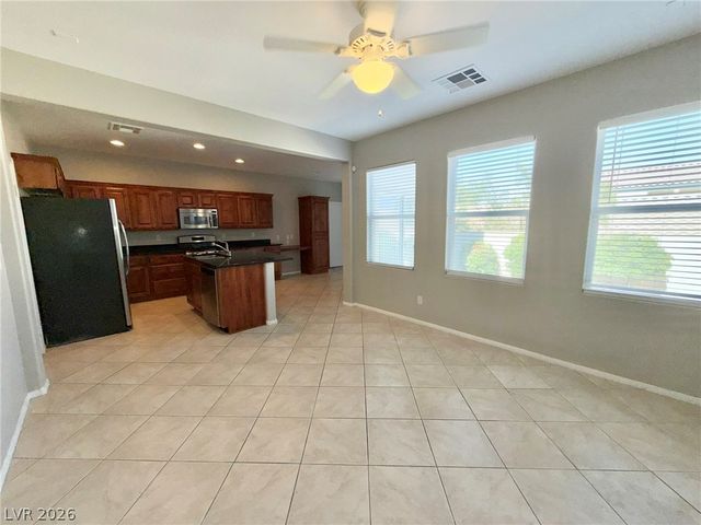 8565 Vestia Court, Las Vegas, NV 89149