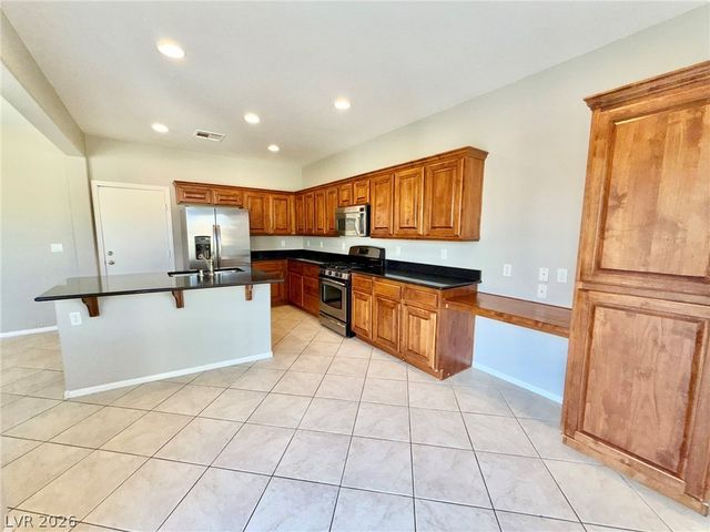 8565 Vestia Court, Las Vegas, NV 89149
