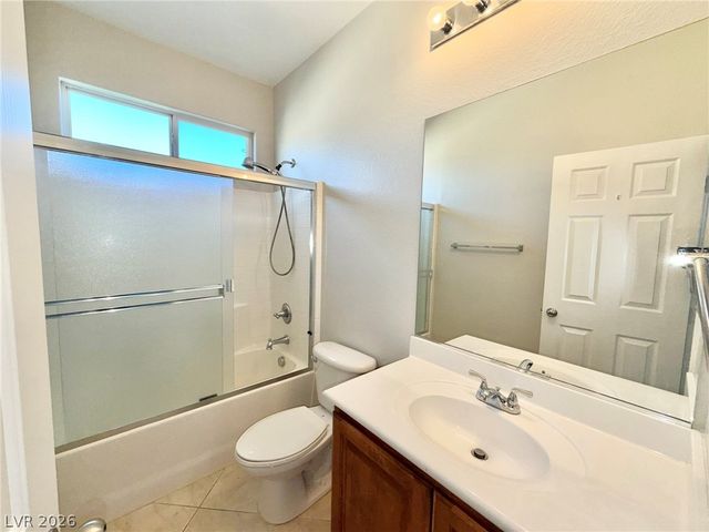8565 Vestia Court, Las Vegas, NV 89149