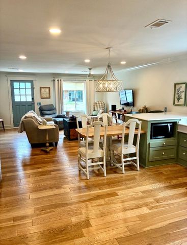 1615 Tyler Street, Conway, AR 72032