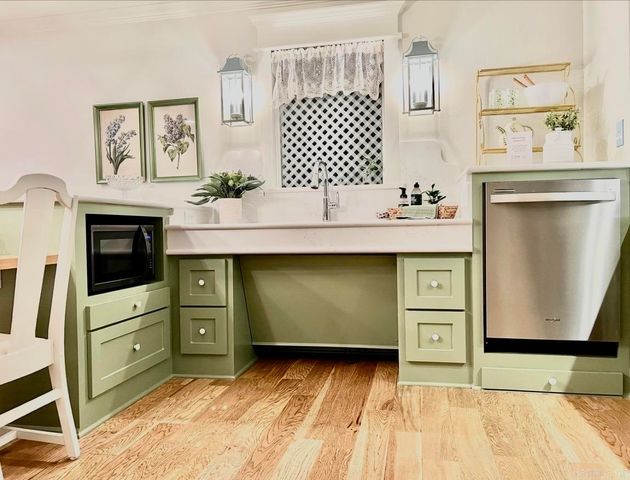 1615 Tyler Street, Conway, AR 72032