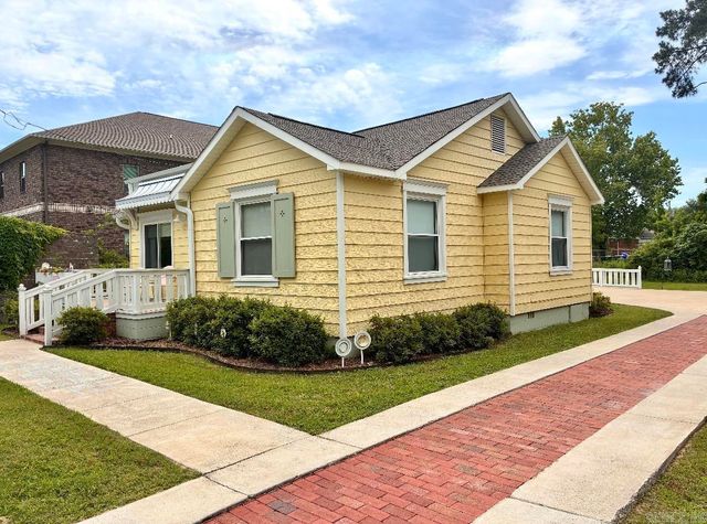 1615 Tyler Street, Conway, AR 72032