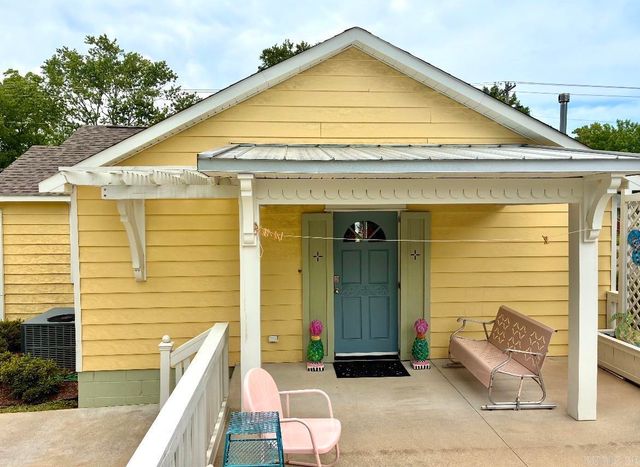 1615 Tyler Street, Conway, AR 72032