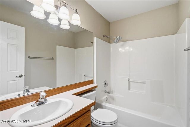 798 E Loch Maree DR, Hayden, ID 83835