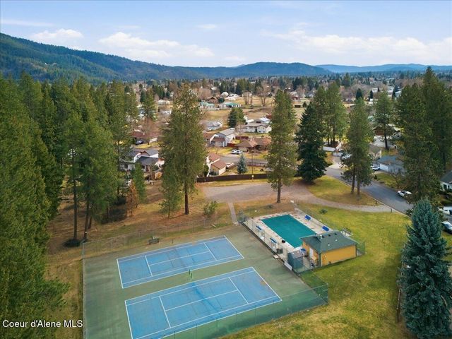 798 E Loch Maree DR, Hayden, ID 83835