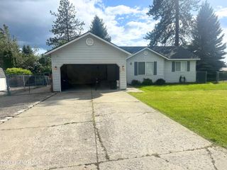 798 E Loch Maree DR, Hayden, ID 83835