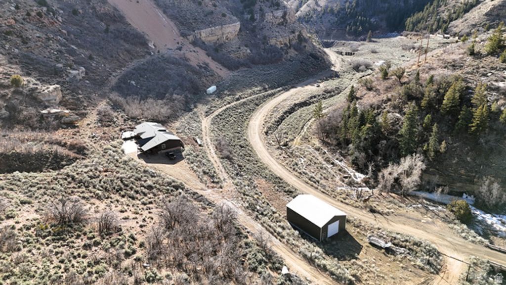 Image 14 of property listing at 7500 SPRING CANYON RD, Helper, UT 84526