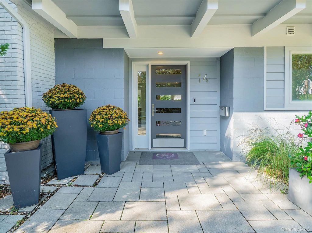 14 Highland Place, Sea Cliff, NY 11579 — photo 3