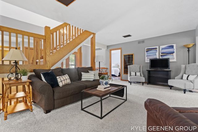 722 Wintersun Place, Park Twp, MI 49424