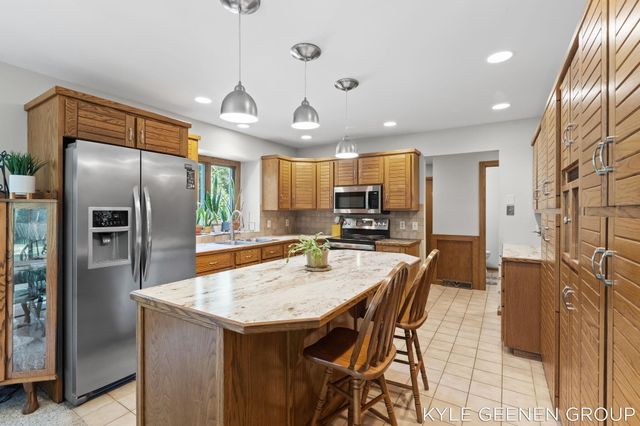 722 Wintersun Place, Park Twp, MI 49424