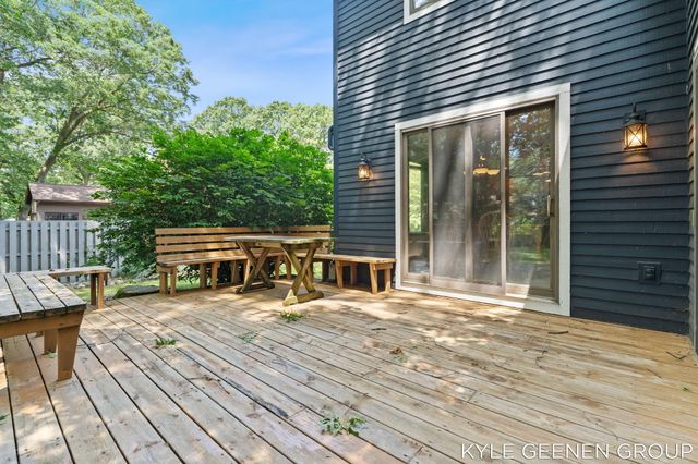 722 Wintersun Place, Park Twp, MI 49424