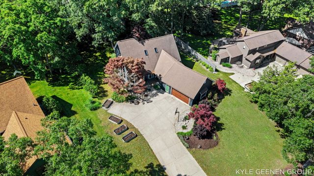 722 Wintersun Place, Park Twp, MI 49424