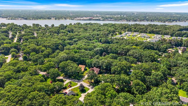 722 Wintersun Place, Park Twp, MI 49424
