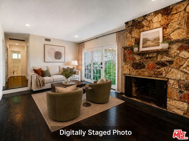 4645 Petit Avenue, Encino, CA 91436
