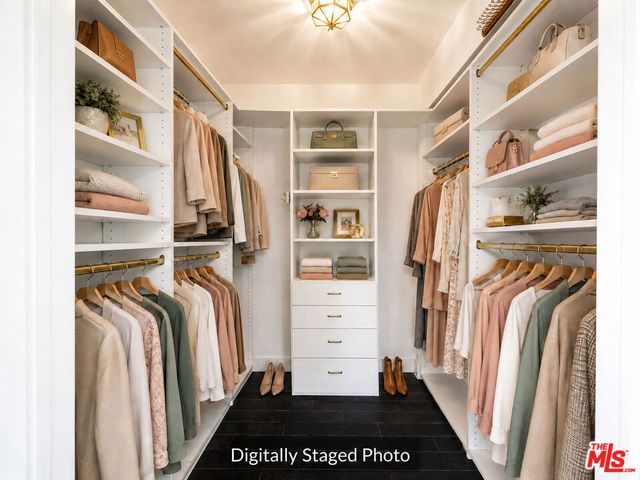 4645 Petit Avenue, Encino, CA 91436