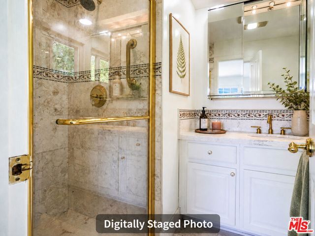 4645 Petit Avenue, Encino, CA 91436