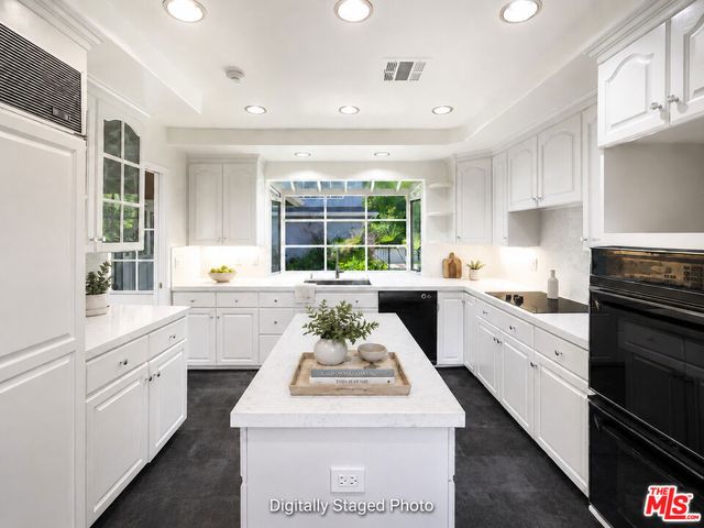 4645 Petit Avenue, Encino, CA 91436