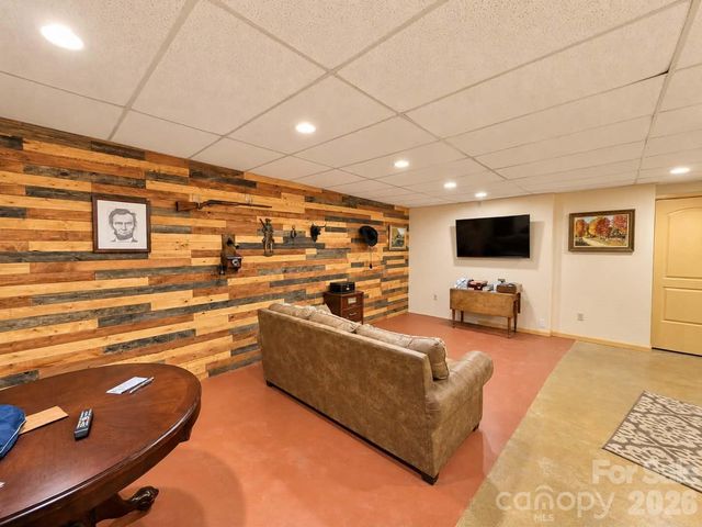 259 Travelers Rest Lane, Rutherfordton, NC 28139
