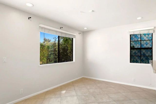 3038 Via Estrada, Carlsbad, CA 92009