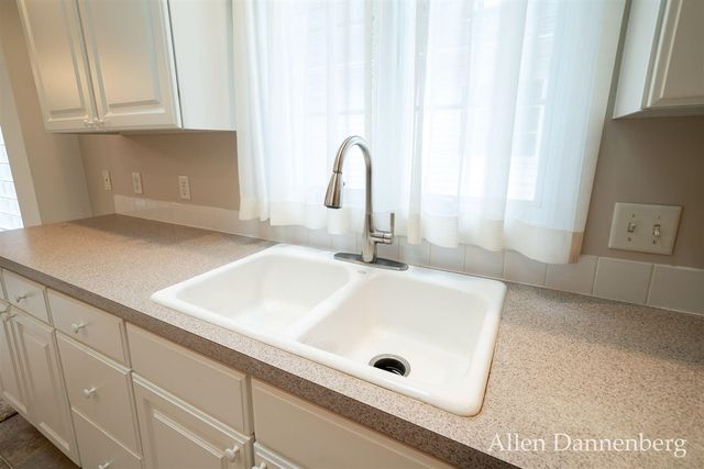 845 Bluff Creek Drive 58, Grand Haven, MI 49417
