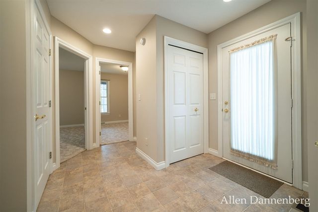 845 Bluff Creek Drive 58, Grand Haven, MI 49417