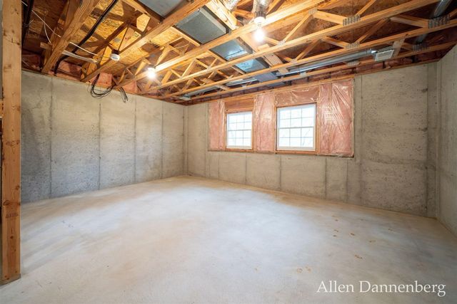845 Bluff Creek Drive 58, Grand Haven, MI 49417