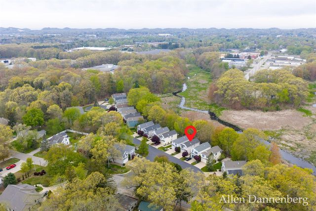 845 Bluff Creek Drive 58, Grand Haven, MI 49417
