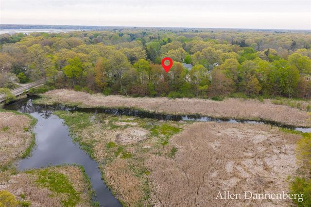 845 Bluff Creek Drive 58, Grand Haven, MI 49417