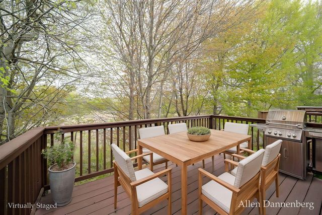 845 Bluff Creek Drive 58, Grand Haven, MI 49417