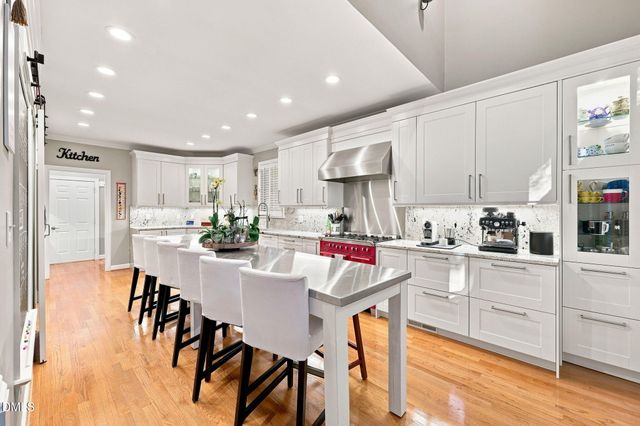 9005 Wildwood Links, Raleigh, NC 27613