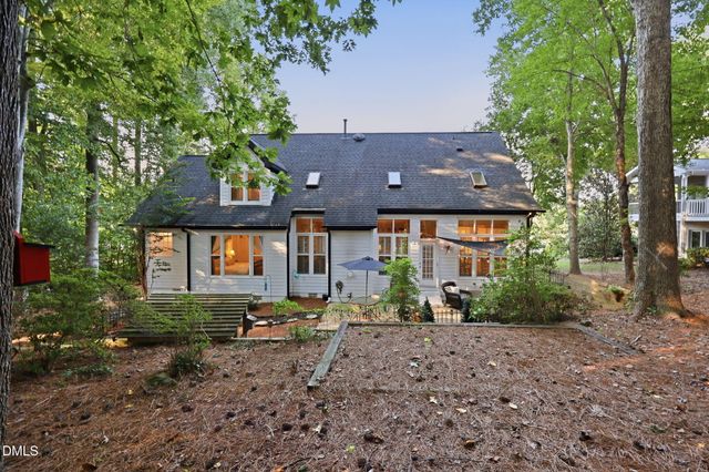 9005 Wildwood Links, Raleigh, NC 27613