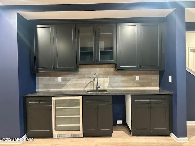 1 American Way, Manalapan, NJ 07726